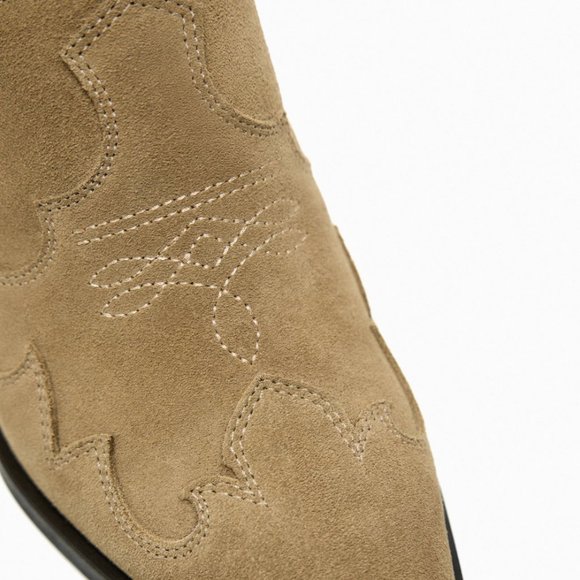 NWT Brown Suede Pointed Toe Cowboy Mules, 9 - Picture 5 of 10